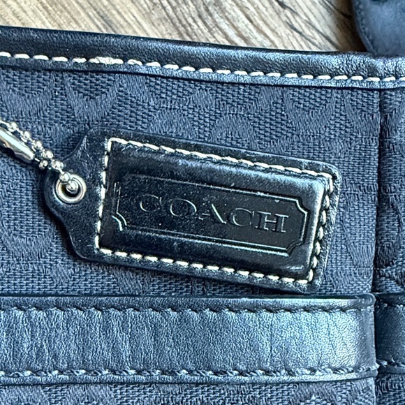 Coach Black and Cream Messenger Bag - Picture 2 of 4
